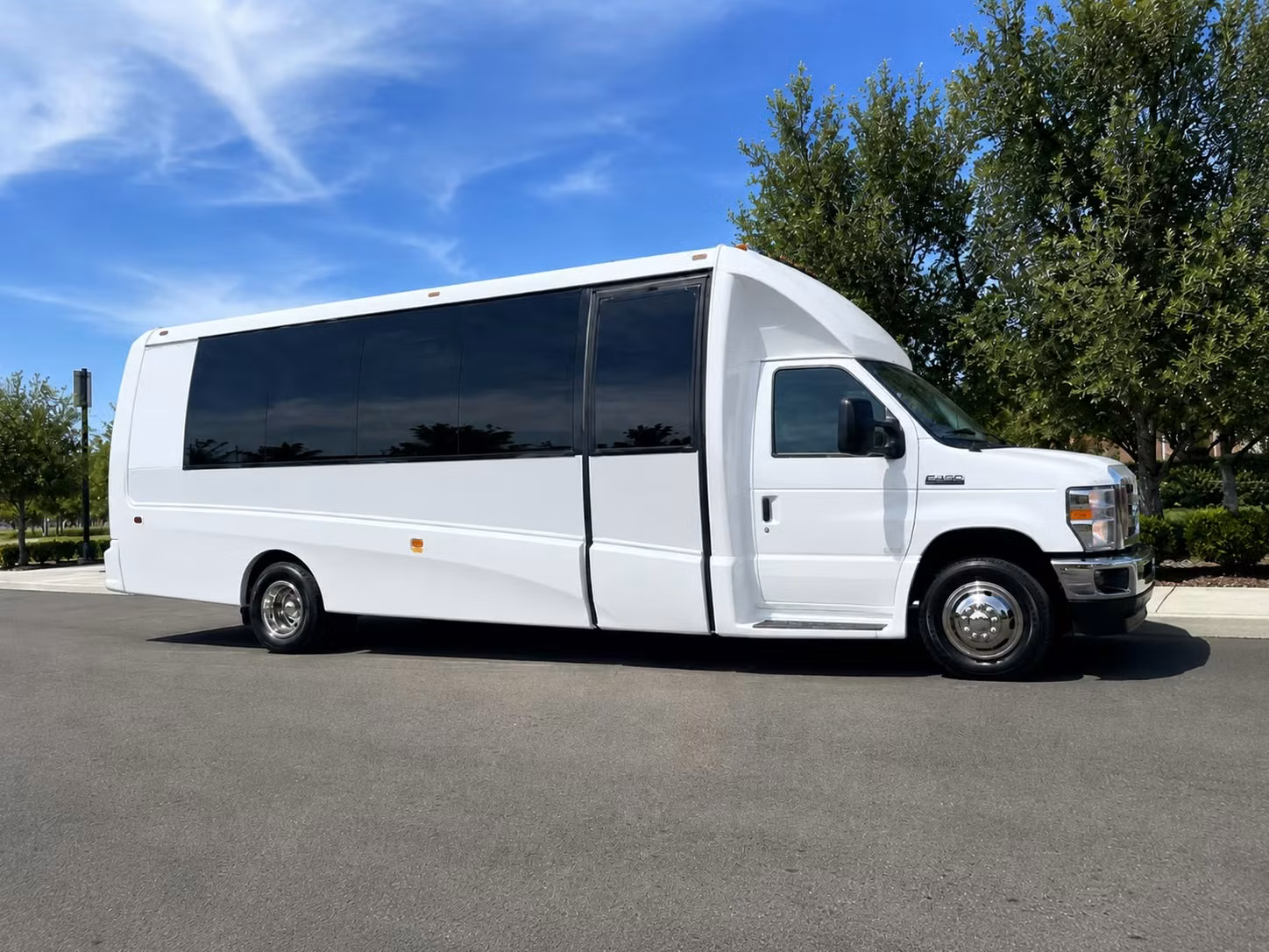 18 passenger minibus
