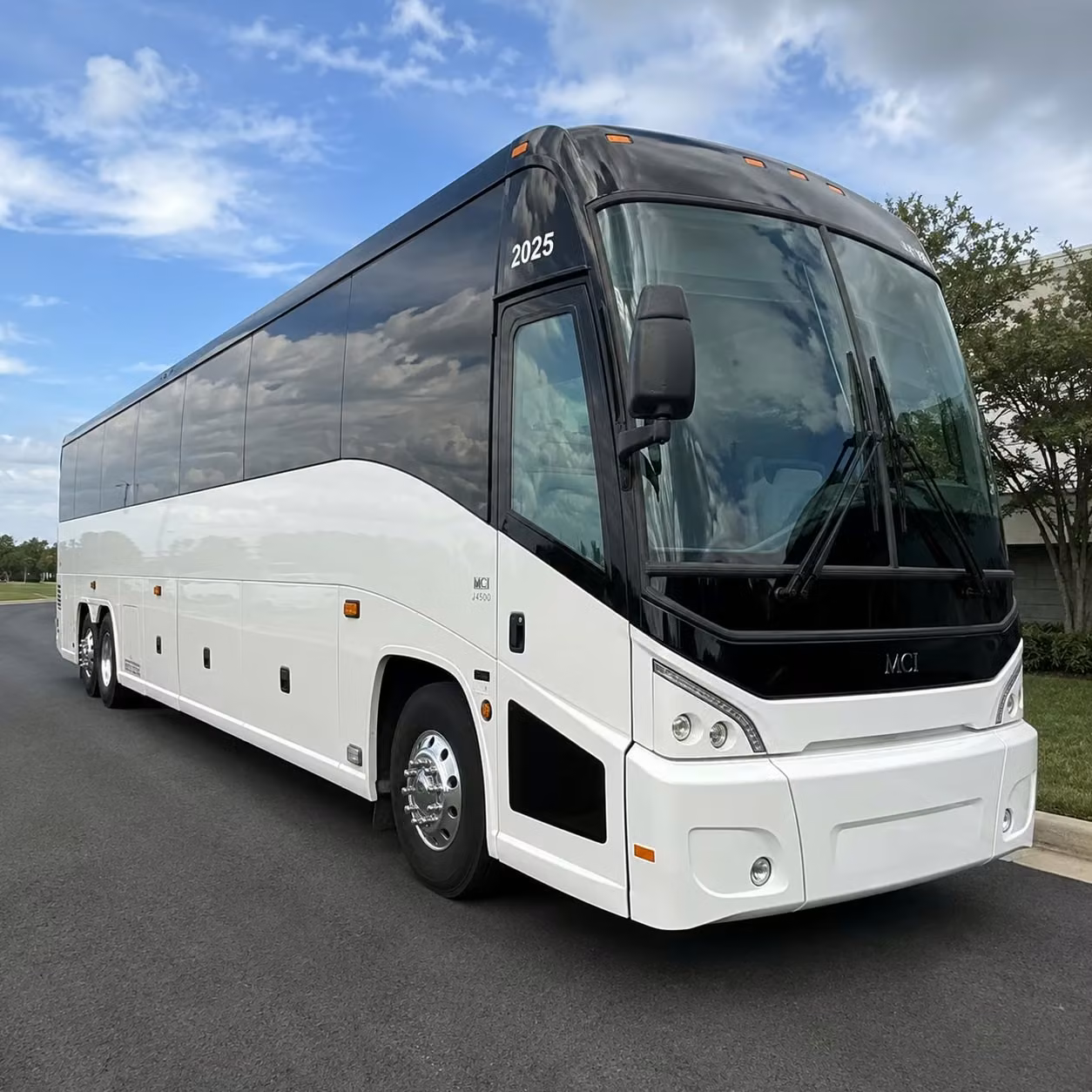 bachelorette and birthday concert bus packages from south gate
