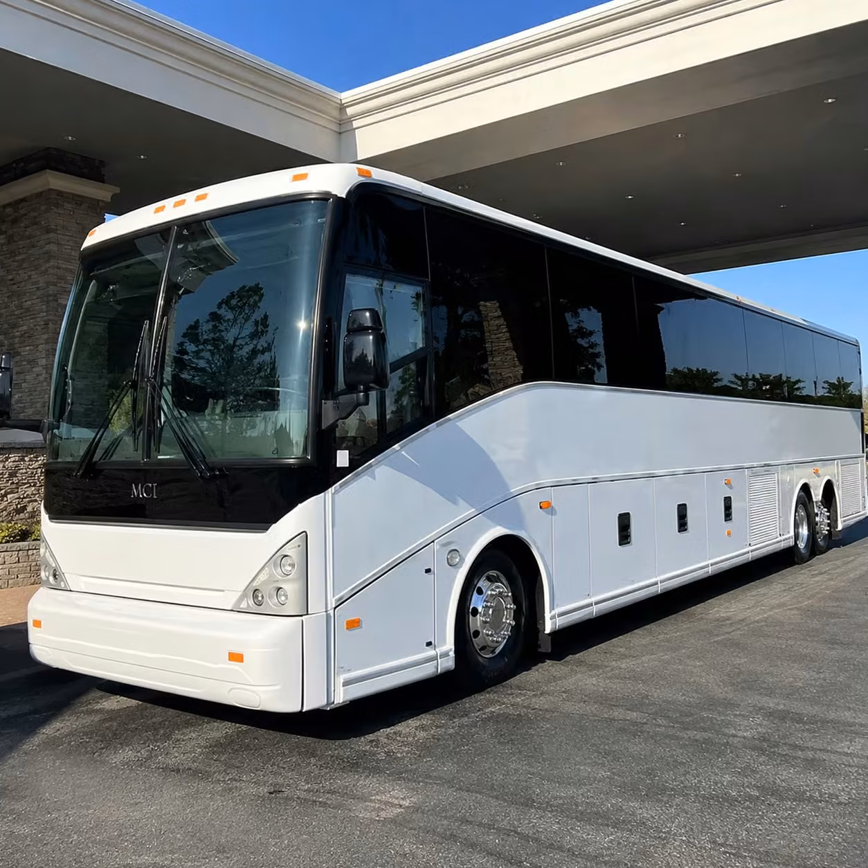 compare south gate airport shuttle options for groups of every size