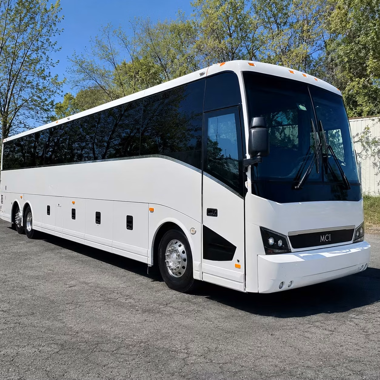 concert bus rentals to kia forum and crypto com arena from south gate