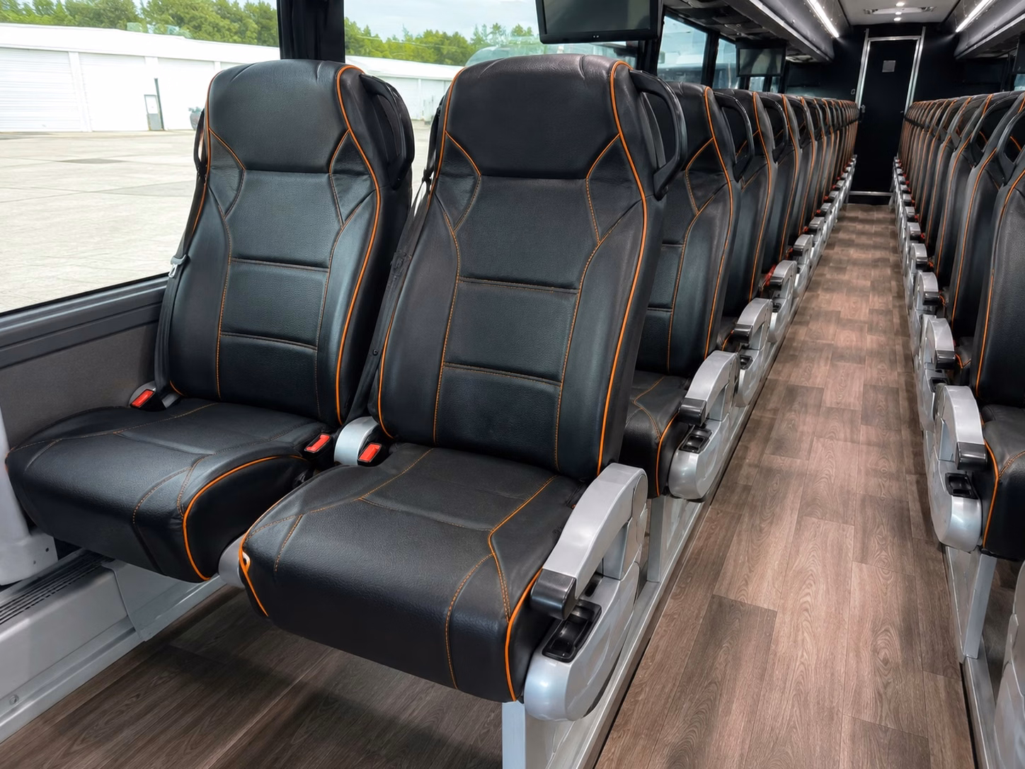 shuttle buses for south gate wedding venues and ceremony sites