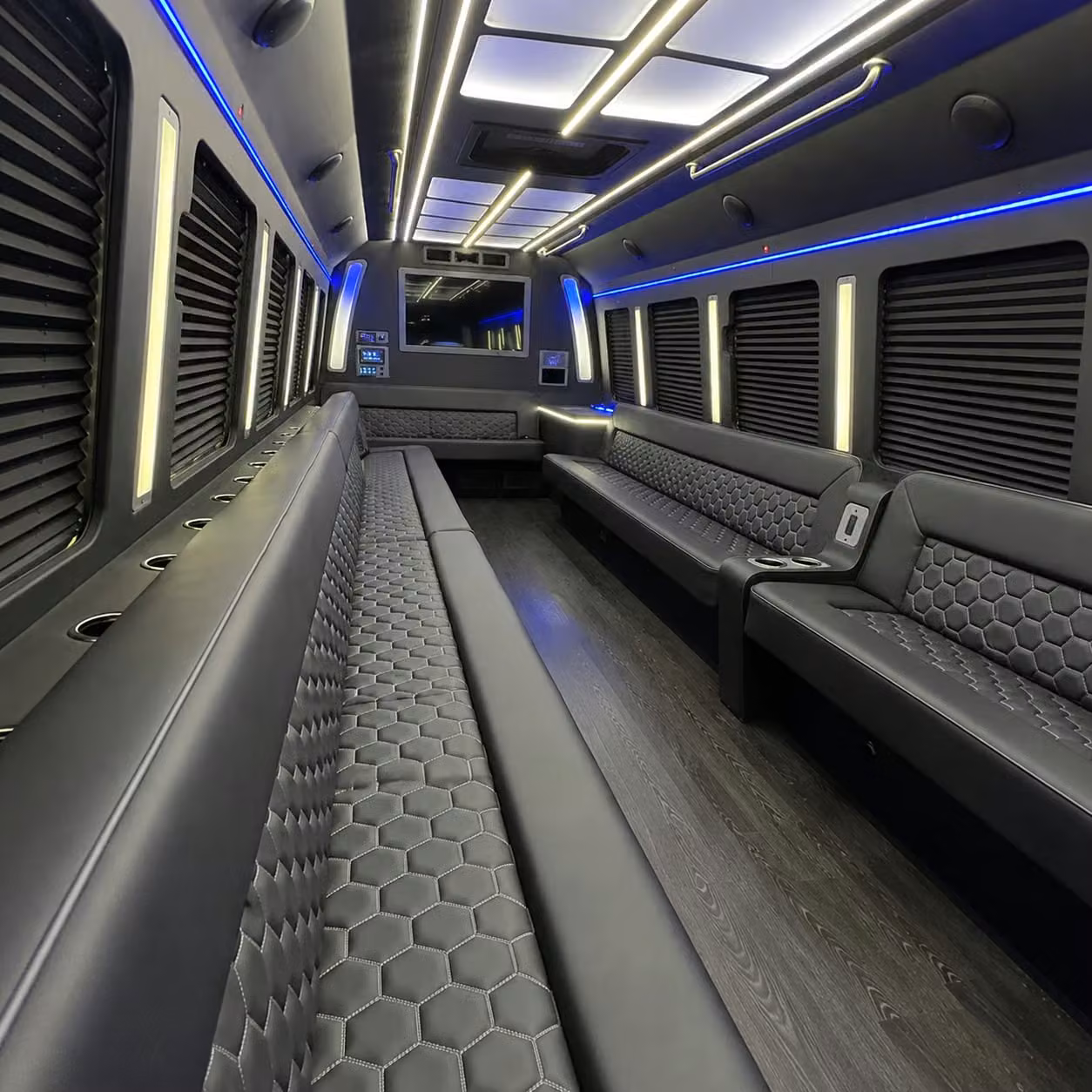 south gate quinceanera and sweet 16 party bus rentals